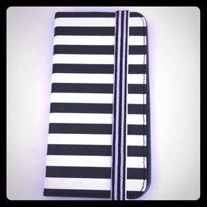Henri Bendel iPhone 6 Plus case